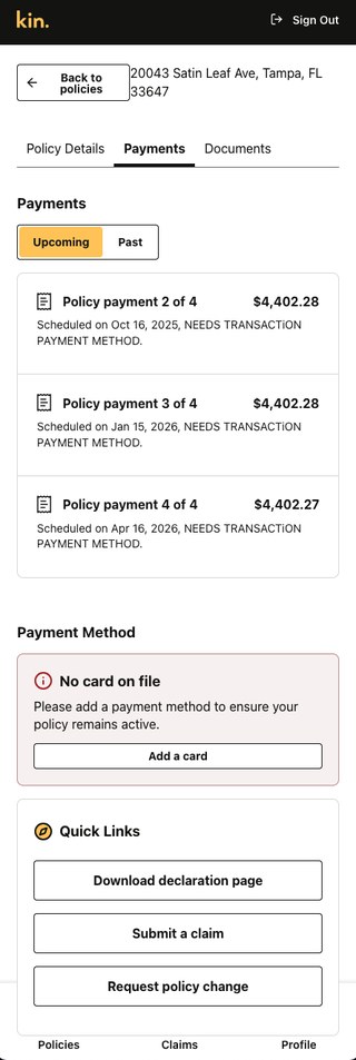 The mobile payments tab with upcoming installments and a no-card-on-file alert